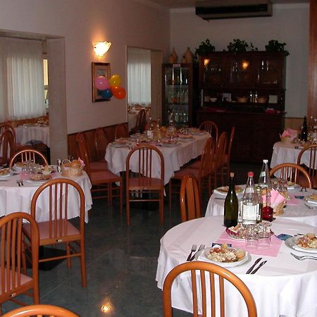 Albergo Aquila Lido di Jesolo Exterior foto